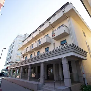 Bi Hotel Hotel